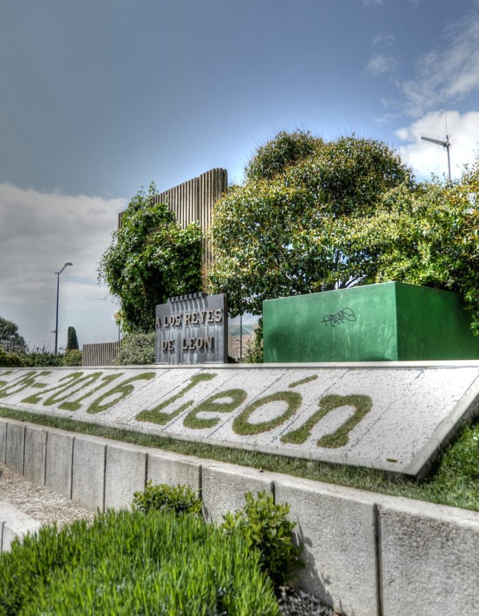 Plaza de Guzman el Bueno