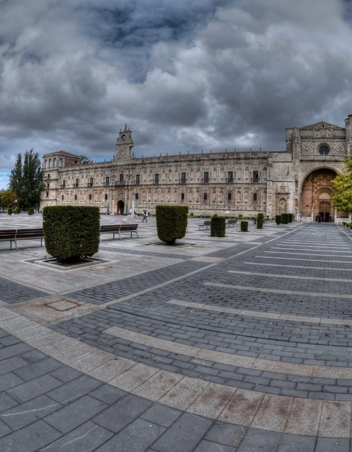Vista panorámida del edificio de San Marcosq